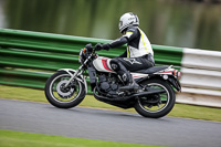Vintage-motorcycle-club;eventdigitalimages;mallory-park;mallory-park-trackday-photographs;no-limits-trackdays;peter-wileman-photography;trackday-digital-images;trackday-photos;vmcc-festival-1000-bikes-photographs